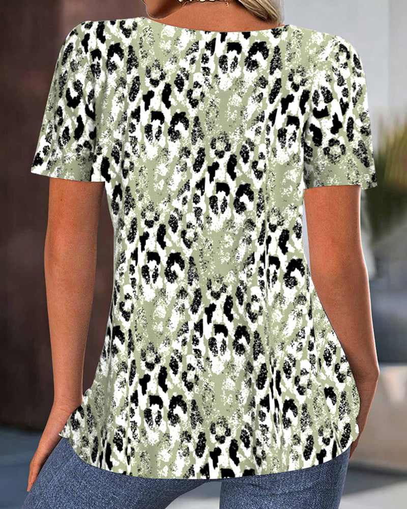 Round Neck Short Sleeve Printed T-Shirt